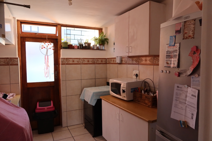 2 Bedroom Property for Sale in Goodwood Park Western Cape